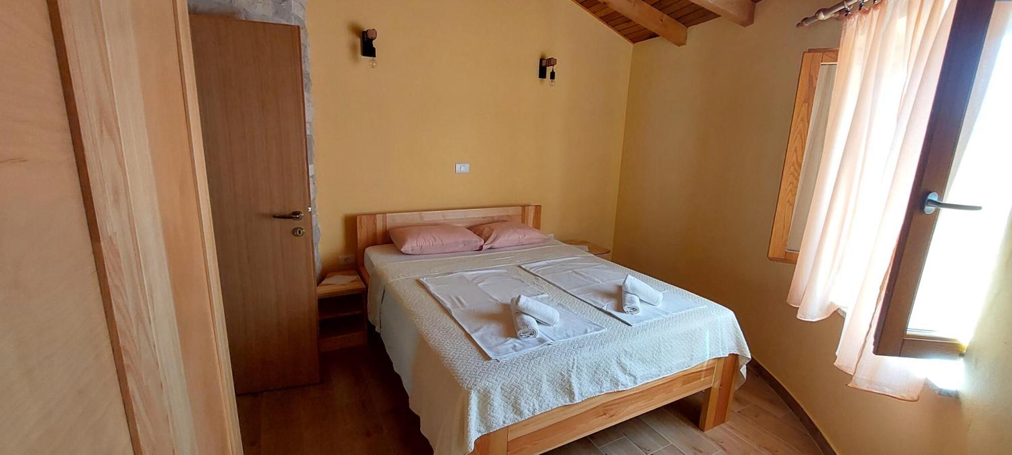 Apartmani Belavic - Kazuni Peruski Exterior photo